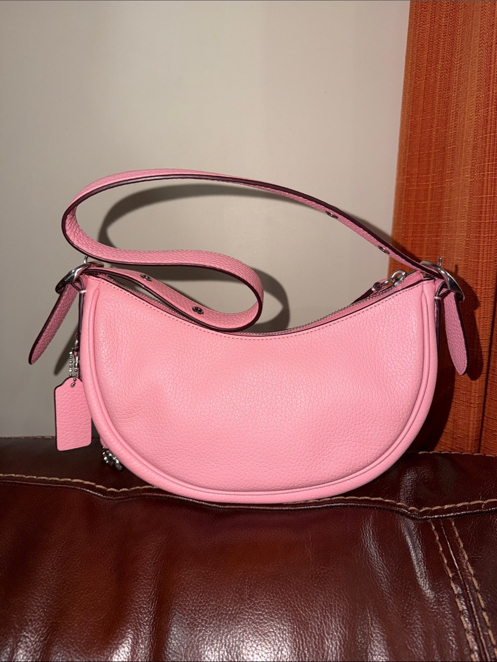 ‼️Coach Luna Pink Leather Shoulder Bag - Picture 9 of 16
